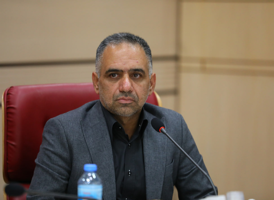 براساس مصوبات نود ویکمین شورای گفت وگوی دولت وبخش خصوصی استان صورت می گیرد؛      اتاق بازرگانی قزوین، متولی برندینگ گردشگری استان و مرکزپنجره واحدتجاری استان                  عصرشنبه 21مردادماه ، نودویکمین شورای گفت وگوی دولت وبخش خصوصی استان قزوین تشکیل شد.عکس کمکی شماره4