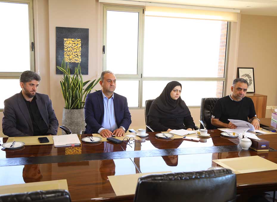 برگزاری پنجمین   جلسه تخصصی کمیسیون صدور کارت بازرگانی در اتاق بازرگانی  قزوین