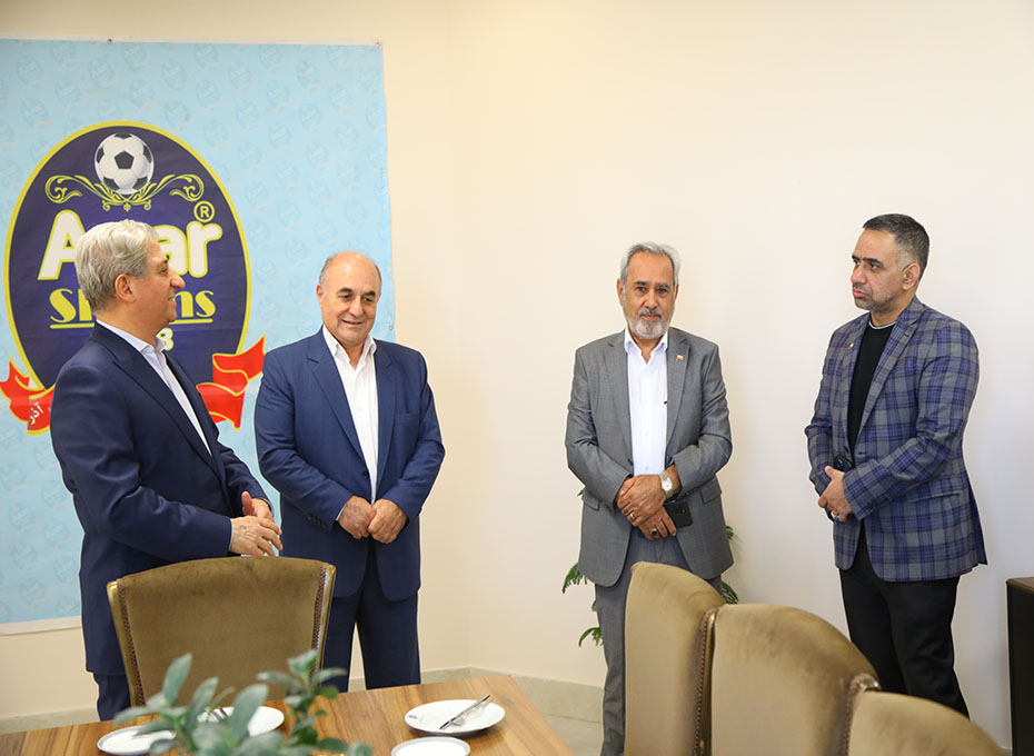  دفترباشگاه ورزشی شمس آذر در  اتاق بازرگانی قزوین راه اندازی شد