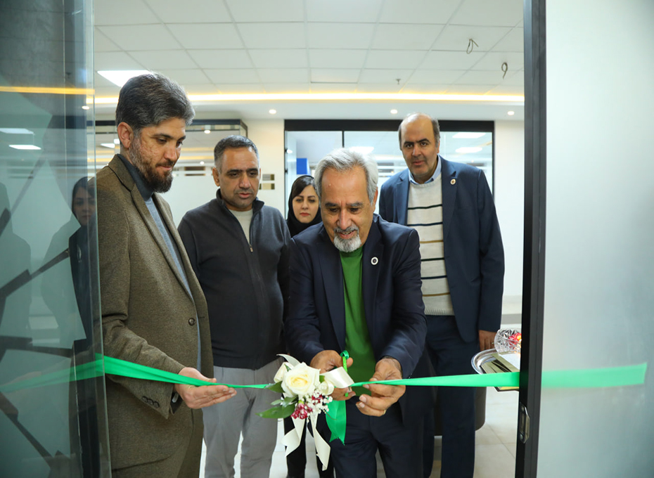 برای نخستین باردراتاق های بازرگانی سراسرکشور صورت گرفت؛ افتتاح کافه کتاب دراتاق بازرگانی قزوین