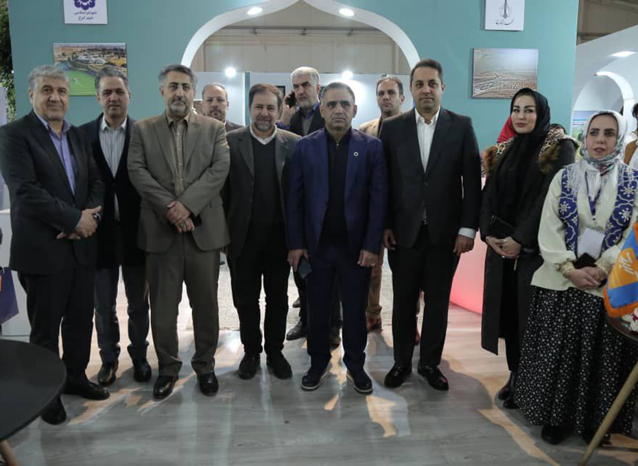 حضور رئیس اتاق بازرگانی قزوین در اختتامیه هفدهمین نمایشگاه بین‌المللی گردشگری تهرانعکس کمکی شماره2