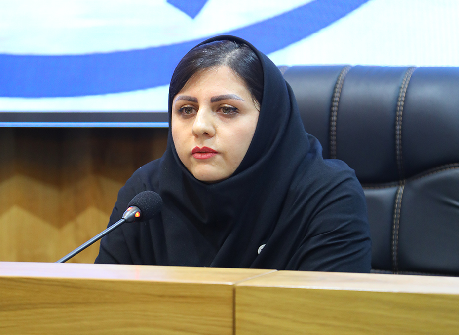 کاراتاق بازرگانی حتی یکروزهم تعطیل بردارنیست وقطعا سال آینده میزان فعالیتهای ما دو برابرمیزان فعلی خواهدبودعکس کمکی شماره5