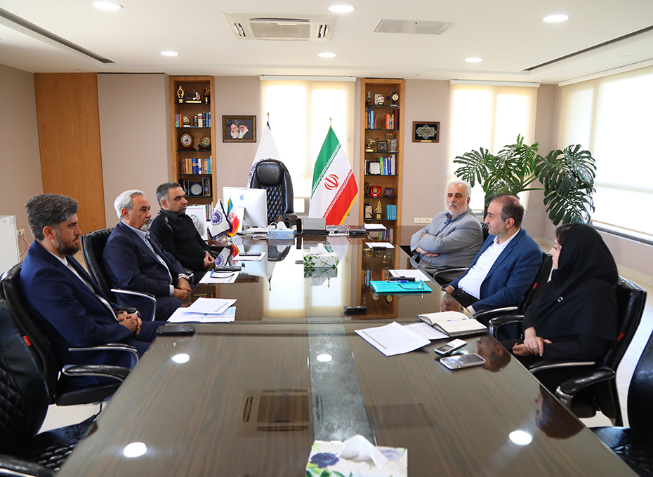 نخستین نشست هیات رئیسه اتاق بازرگانی قزوین  درسال جدید برگزار شد
