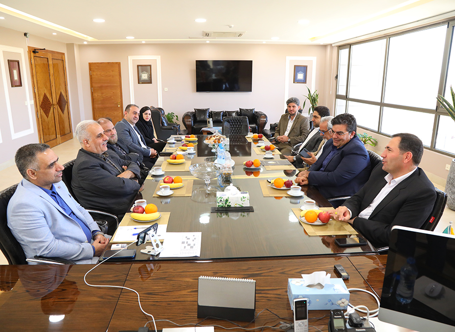 باحضورمدیرکل امورمالیاتی استان دراتاق بازرگانی قزوین    مهمترین مسائل مالیاتی فعالان اقتصادی استان بررسی شد