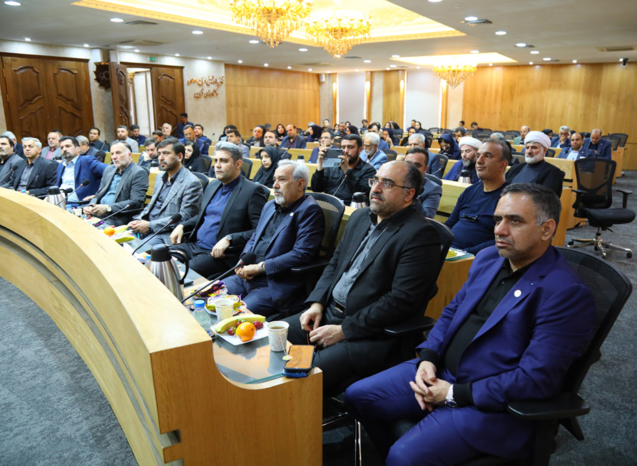 آیین بزرگداشت شهدای خدمت جمهوری اسلامی (جاودان یاد دکترآیت الله رئیسی و همراهان آسمانی اش)دراتاق بازرگانی قزوین برگزارشد