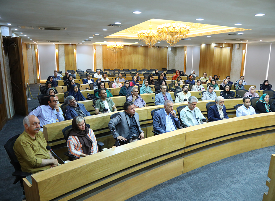 آیین بزرگداشت روزجهانی صنایع دستی در اتاق بازرگانی قزوین برگزارشد