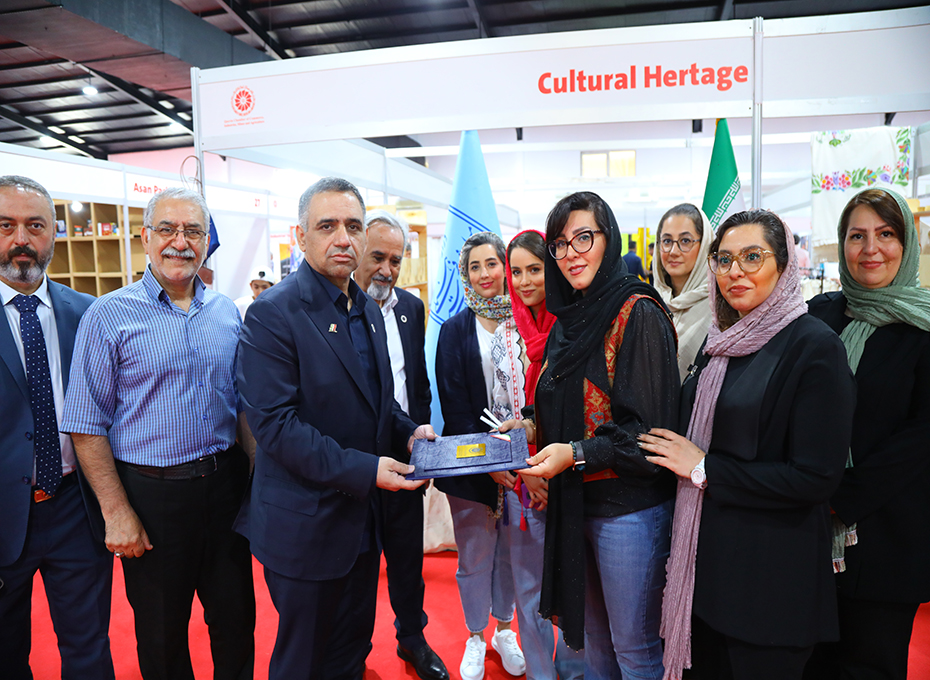 گزارش  تصویری ازاختتامیه نخستین نمایشگاه توانمندی های صادراتی استان قزوین دراربیل(2)