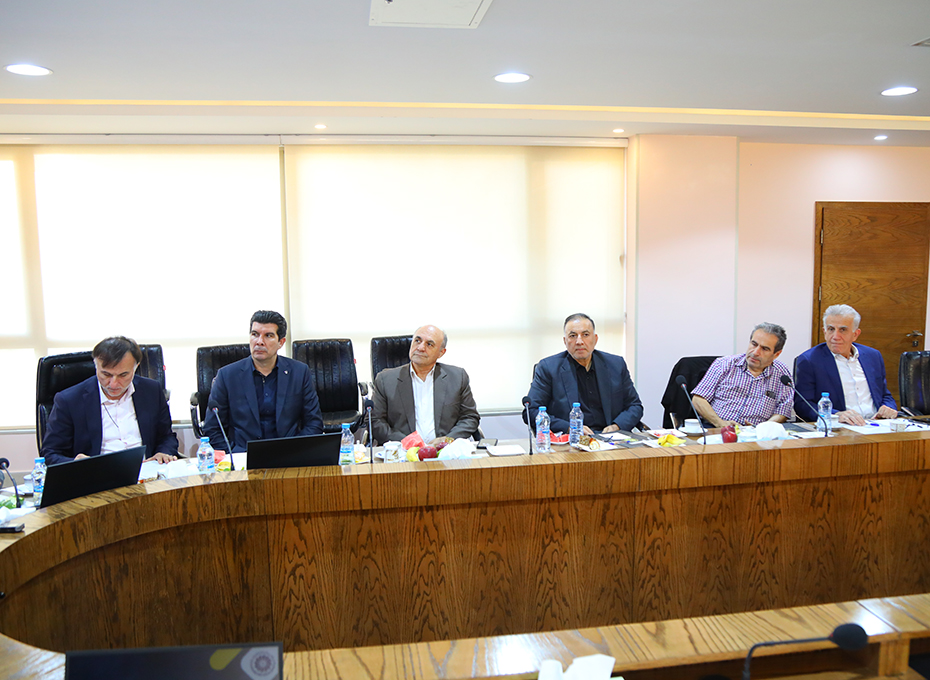 مهندس عبدیان درنشست هفتم  هیات نمایندگان اتاق بازرگانی قزوین  درسال جاری: اقتدارنظامی،قطعاً قدرت اقتصادی ممتازرابه همراه خواهدداشت