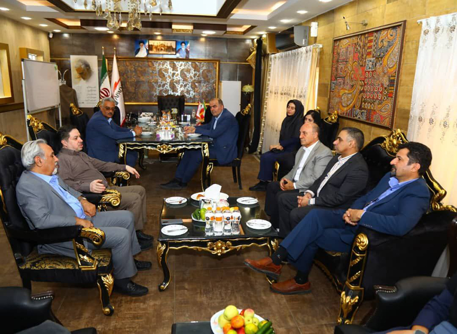 بازدید های ادواری رئیس اتاق بازرگانی قزوین ازواحدهای تولیدی استان
