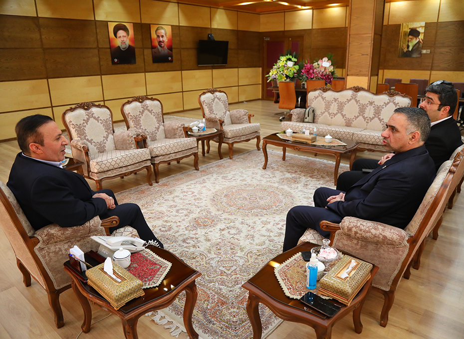 مهندس عبدیان رئیس اتاق بازرگانی قزوین در دیدار با استاندار: اتاق بازرگانی برای حل مشکلات قزوین برنامه دارد
