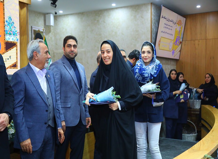 گزارش تصویری از آیین بزرگداشت روز زن ومقام مادر در اتاق بازرگانی قزوین(3)