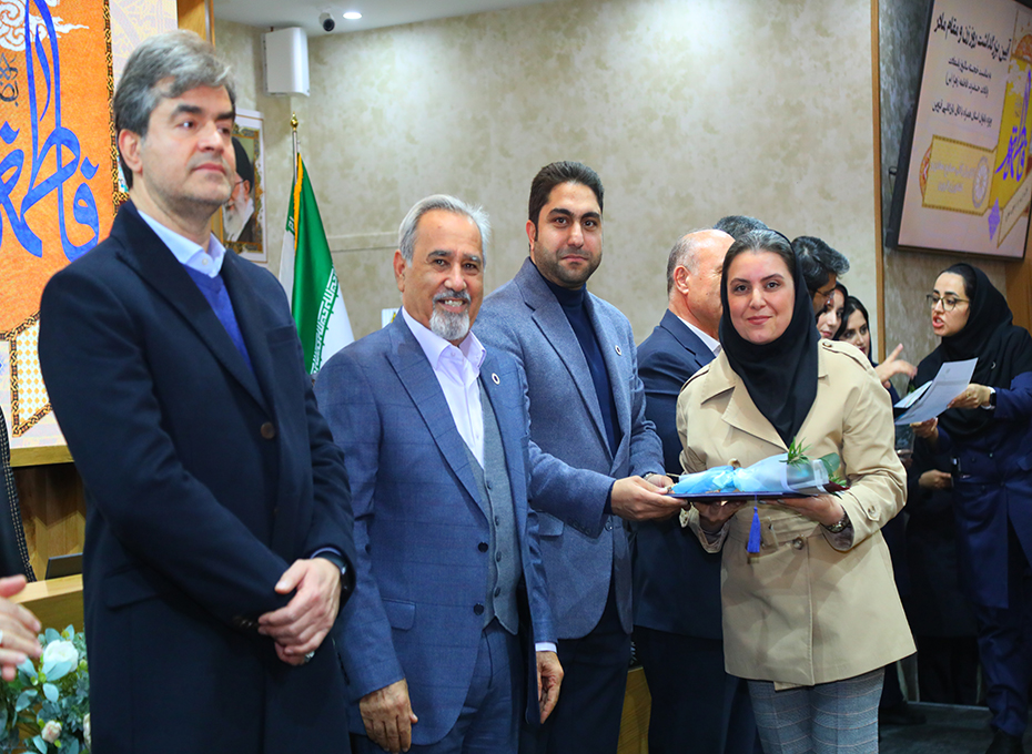 گزارش تصویری از آیین بزرگداشت روز زن ومقام مادر در اتاق بازرگانی قزوین(3)