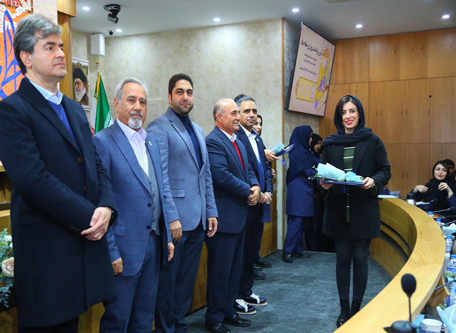 ادامه ی برگزاری آیین بزرگداشت روز زن ومقام مادر دراتاق بازرگانی قزوین