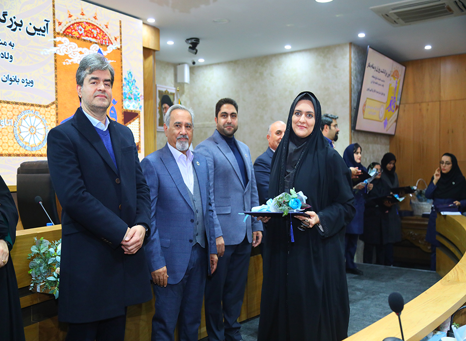 ادامه ی برگزاری آیین بزرگداشت روز زن ومقام مادر دراتاق بازرگانی قزوین
