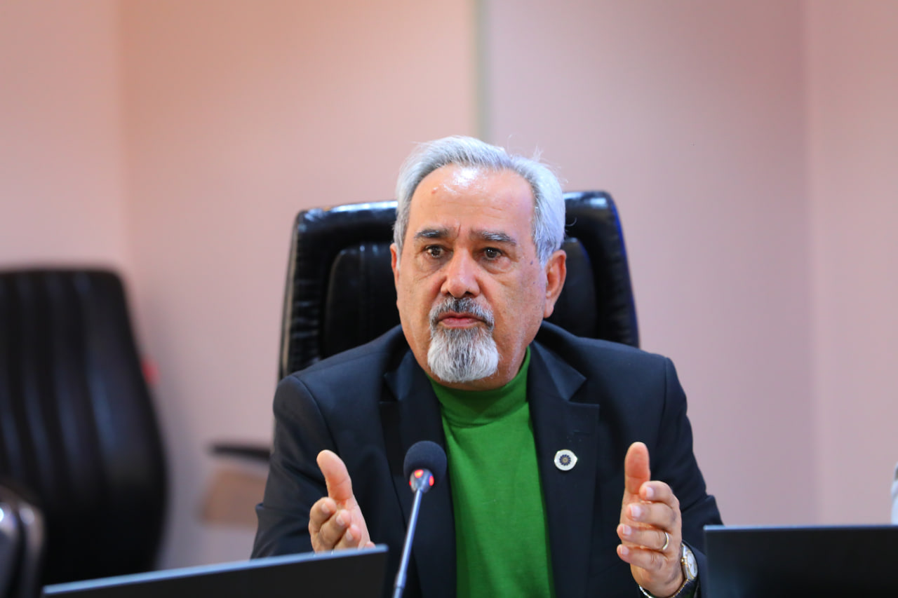 بررسی مهمترین موضوعات اقتصادی استان در  نشست  دهم هیات نمایندگان اتاق بازرگانی قزوینعکس کمکی شماره9