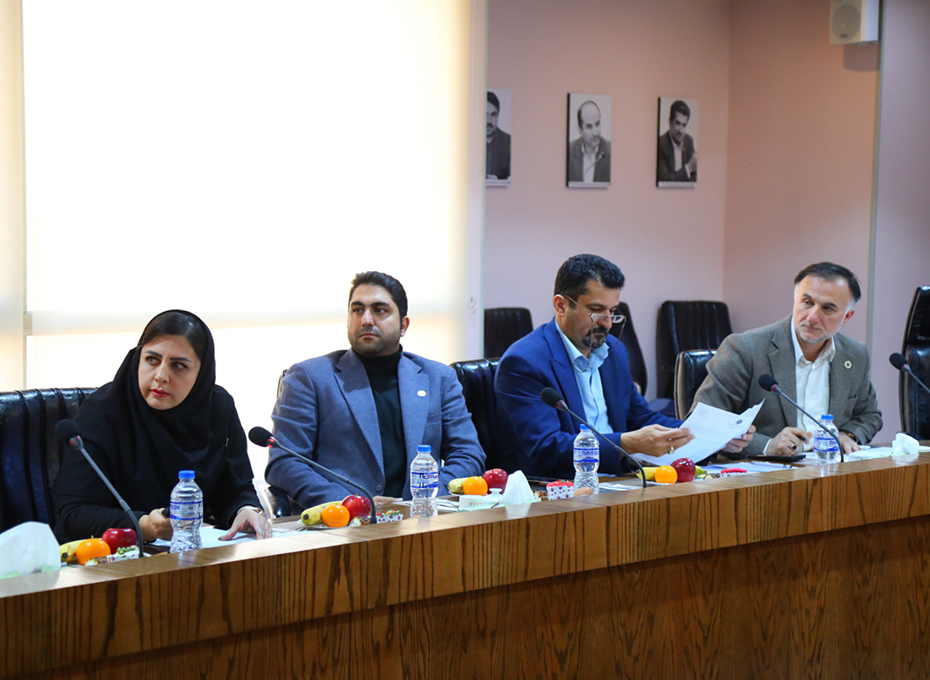 گزارش تصویری دهمین جلسه هیات نمایندگان اتاق قزوین در سال جاری