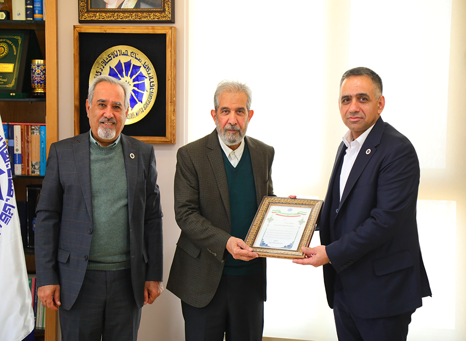 دکترآصفی قائم مقام و سخنگوی پیشین وزارت امور خارجه به عنوان مشاور امور بین‌الملل رئیس اتاق بازرگانی قزوین منصوب شد                                         