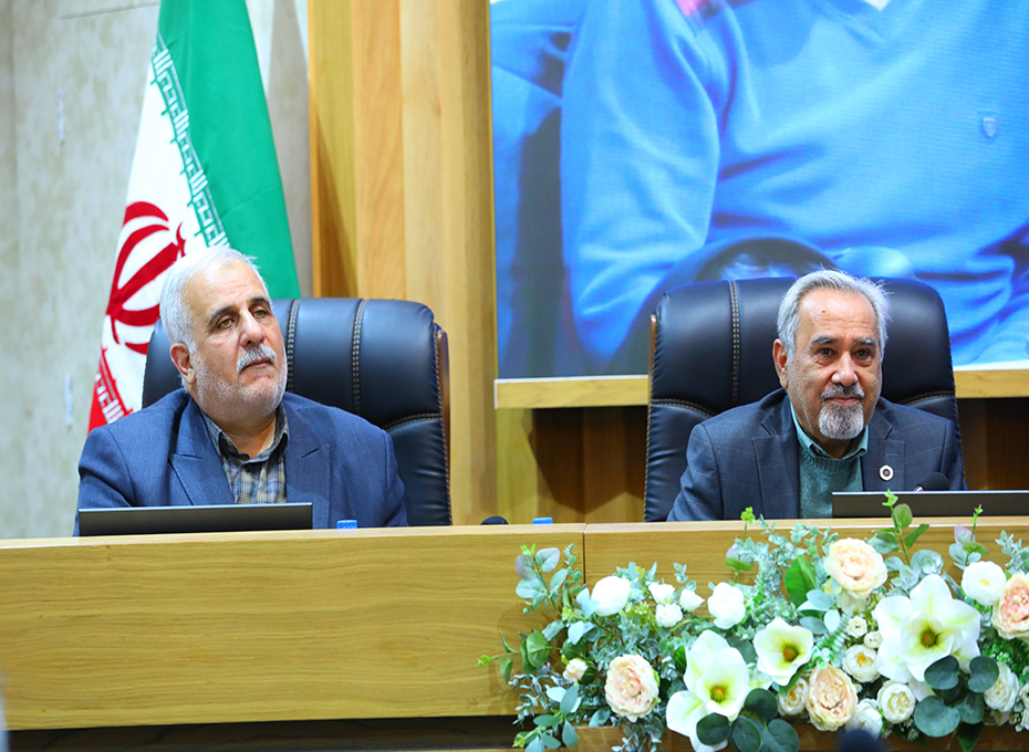 پاکستان و افغانستان می‌توانند بازارهای هدف مناسبی برای فعالان اقتصادی استان قزوین در  حوزه خدمات فنی ومهندسی هستندعکس کمکی شماره1