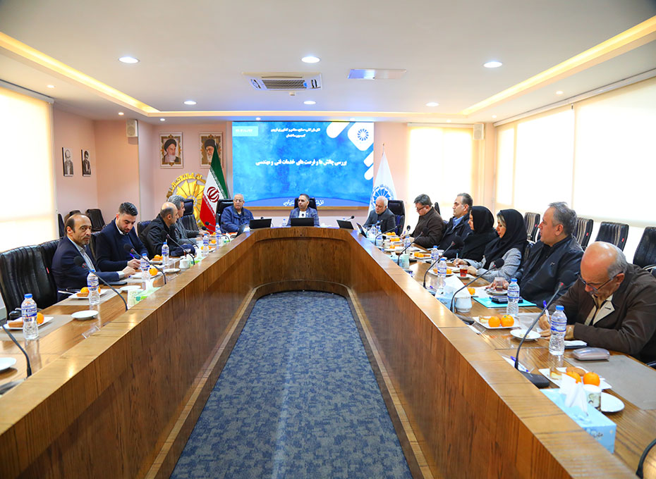 مهندس عبدیان درنشست کمیسیون ساختمان اتاق بازرگانی قزوین: تقویت صدورخدمات فنی ومهندسی و صنعت ساختمان به رونق تولید و صنعت در استان کمک می کند