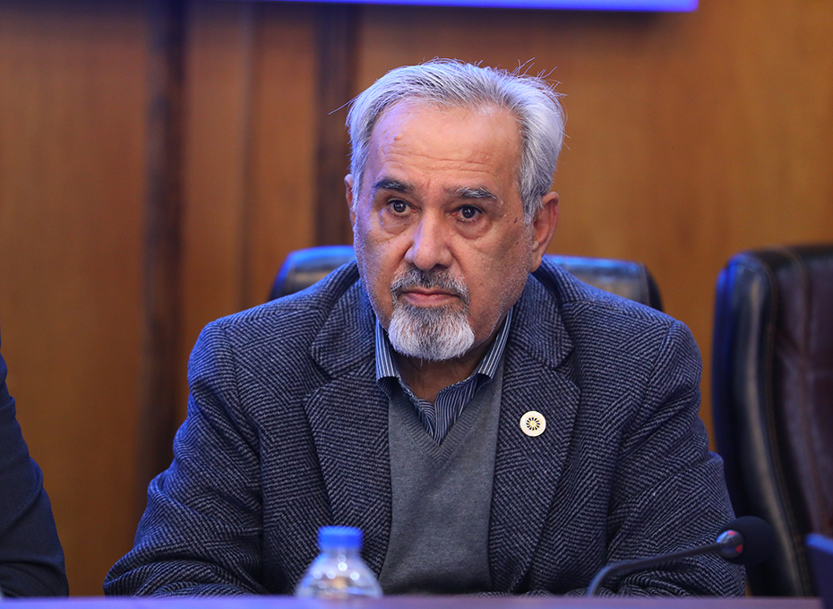 برگزاری جلسه مشترک کمیسیون تجارت و گمرک اتاق قزوین  و اتحاديه صادركنندگان استان  با حضور مسئولان و فعالان اقتصادی استان در اتاق بازرگاني قزوين عکس کمکی شماره6
