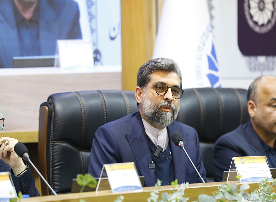 باحضورگسترده مدیران اجرایی کشوری واستانی وفعالان اقتصادی و اعضای اتاق بازرگانی قزوین* *🔷آیین گرامیداشت بیست ودومین سالروزتشکیل اتاق بازرگانی قزوین برگزارشد