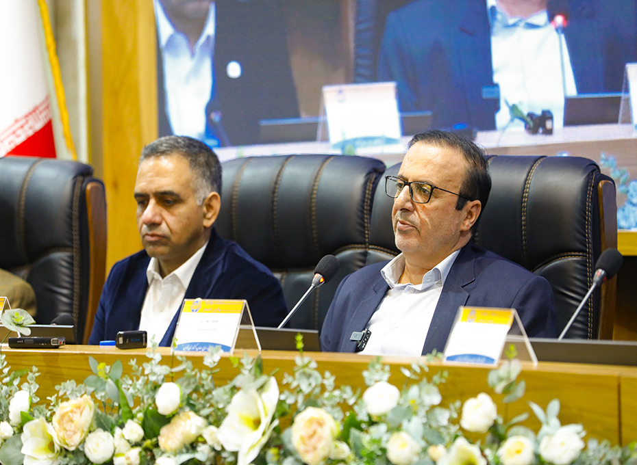 باحضورگسترده مدیران اجرایی کشوری واستانی وفعالان اقتصادی و اعضای اتاق بازرگانی قزوین* *🔷آیین گرامیداشت بیست ودومین سالروزتشکیل اتاق بازرگانی قزوین برگزارشد