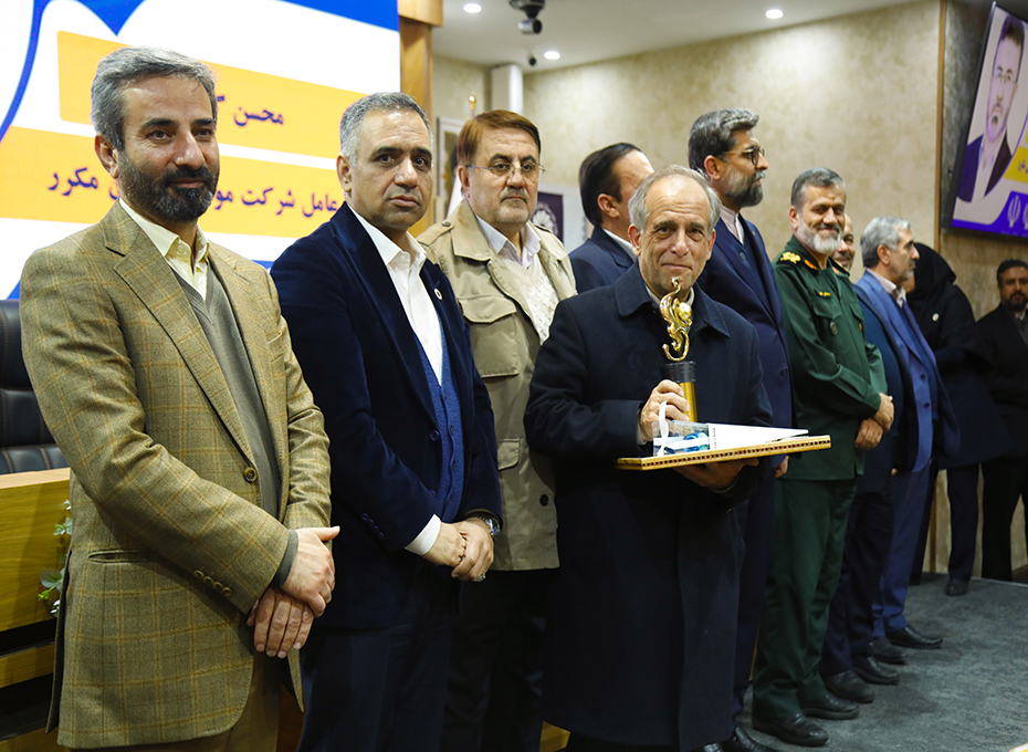 تجلیل از صادرکنندگان برتر استان قزوین در سال 1402