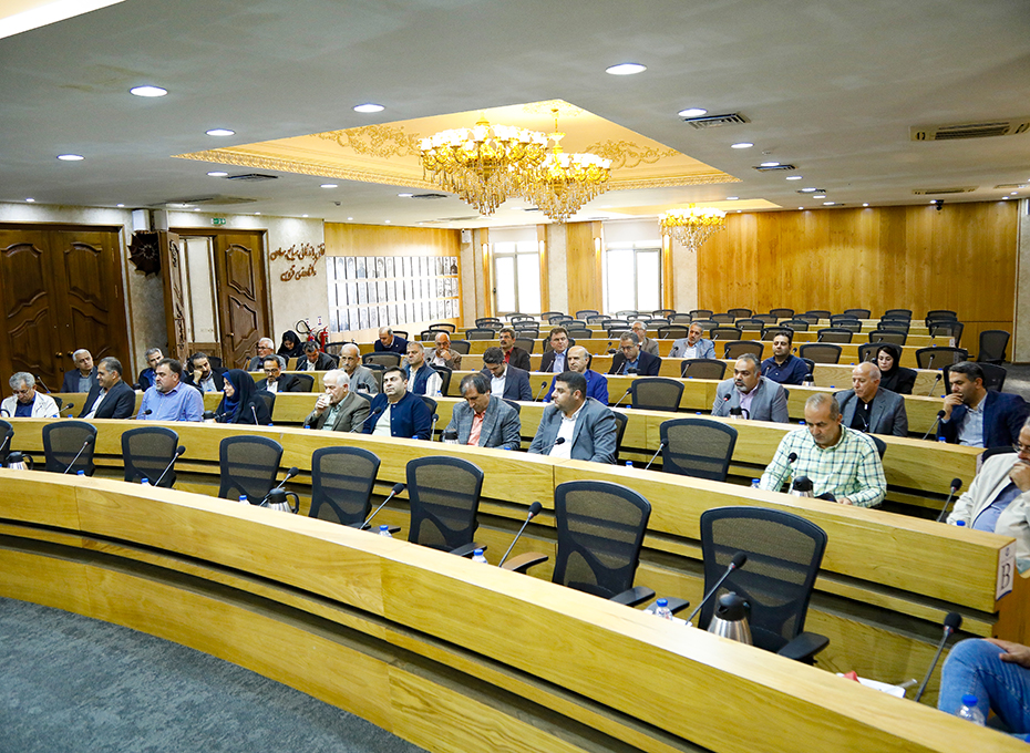 مهندس عبدیان رئیس اتاق بازرگانی قزوین: فعالیت ابتکاری و تمام عیاراتاق قزوین درحمایت ازفعالان بخش خصوصی امسال عملیاتی می شودعکس کمکی شماره5