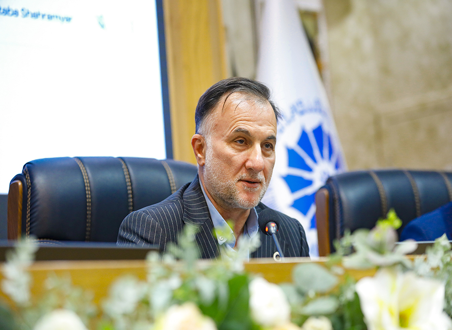 مهندس عبدیان رئیس اتاق بازرگانی قزوین: فعالیت ابتکاری و تمام عیاراتاق قزوین درحمایت ازفعالان بخش خصوصی امسال عملیاتی می شودعکس کمکی شماره8