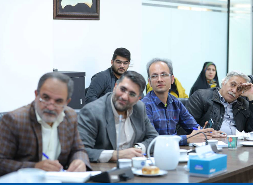 گزارش تصویری نشست نمایندگان رسانه های گروهی استان قزوین با ریاست محترم اتاق بازرگانی قزوین