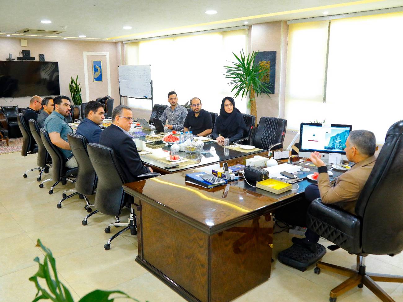 دومین جلسه هیات‌مدیره سرای نوآوری اتاق بازرگانی، صنایع، معادن و کشاورزی قزوین برگزارشدعکس کمکی شماره2