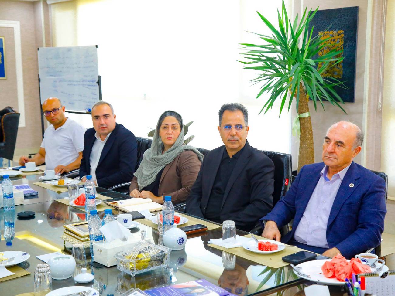 یازدهمین جلسه هیات ‌مدیره انجمن کارآفرینی استان قزوین عکس کمکی شماره3
