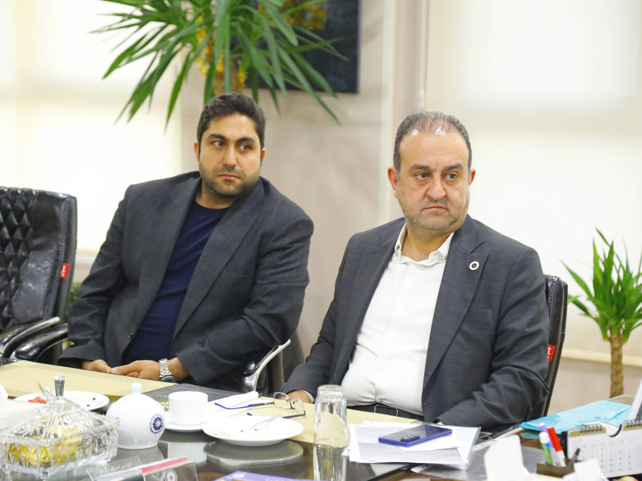 بررسی تفاهم نامه اتاق بازرگانی قزوین واداره کل میراث فرهنگی استان، احداث روف گاردن ونمایشگاه دائمی محصولات تولیدی استانعکس کمکی شماره3