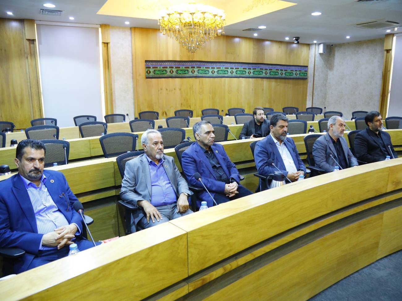 گزارش تصویری برگزاری  دونوبت  سمینار آموزشی «شناخت بازار چین و فرصت‌های تجارت بین‌الملل»در اتاق بازرگانی قزوین