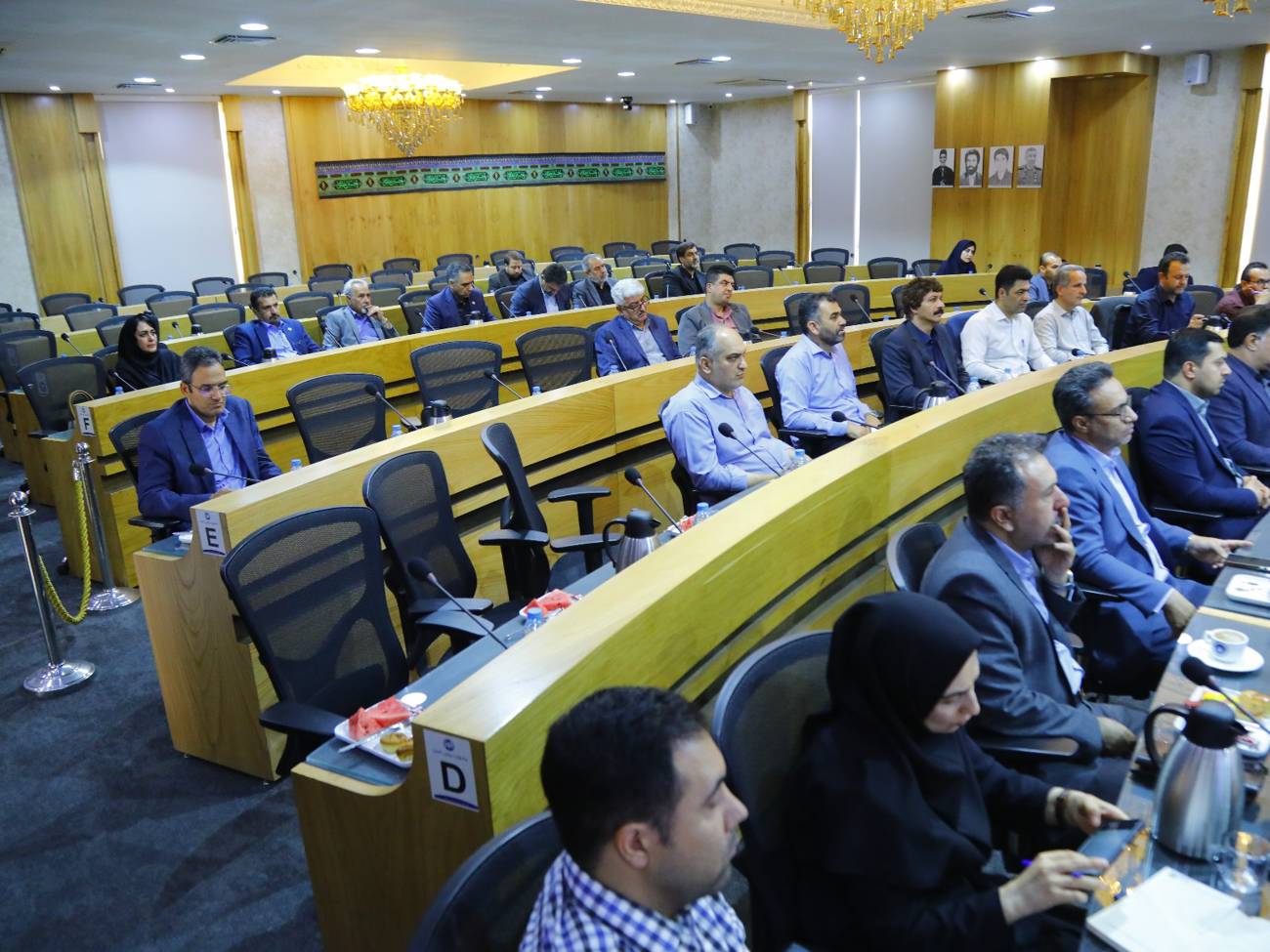 گزارش تصویری برگزاری  دونوبت  سمینار آموزشی «شناخت بازار چین و فرصت‌های تجارت بین‌الملل»در اتاق بازرگانی قزوین