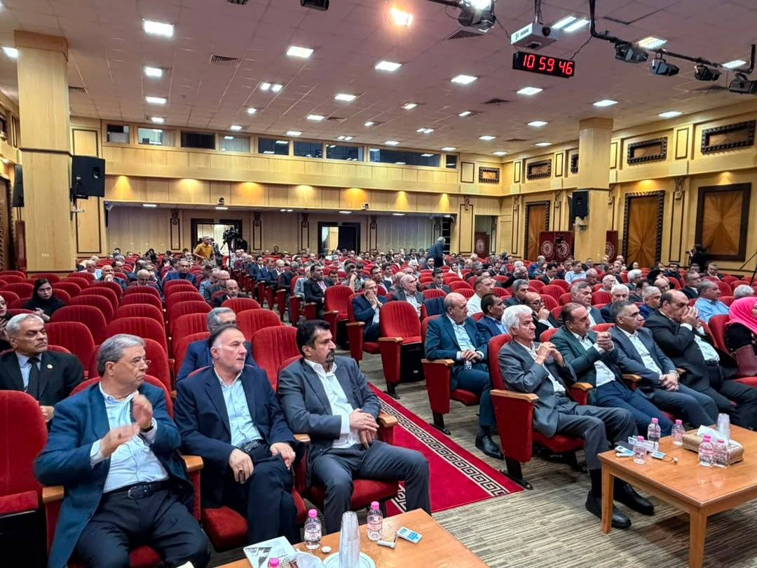 حضورمهندس عبدیان رئیس اتاق بازرگانی قزوین ونمایندگان اتاق قزوین درهیات نمایندگان اتاق ایران عکس کمکی شماره5