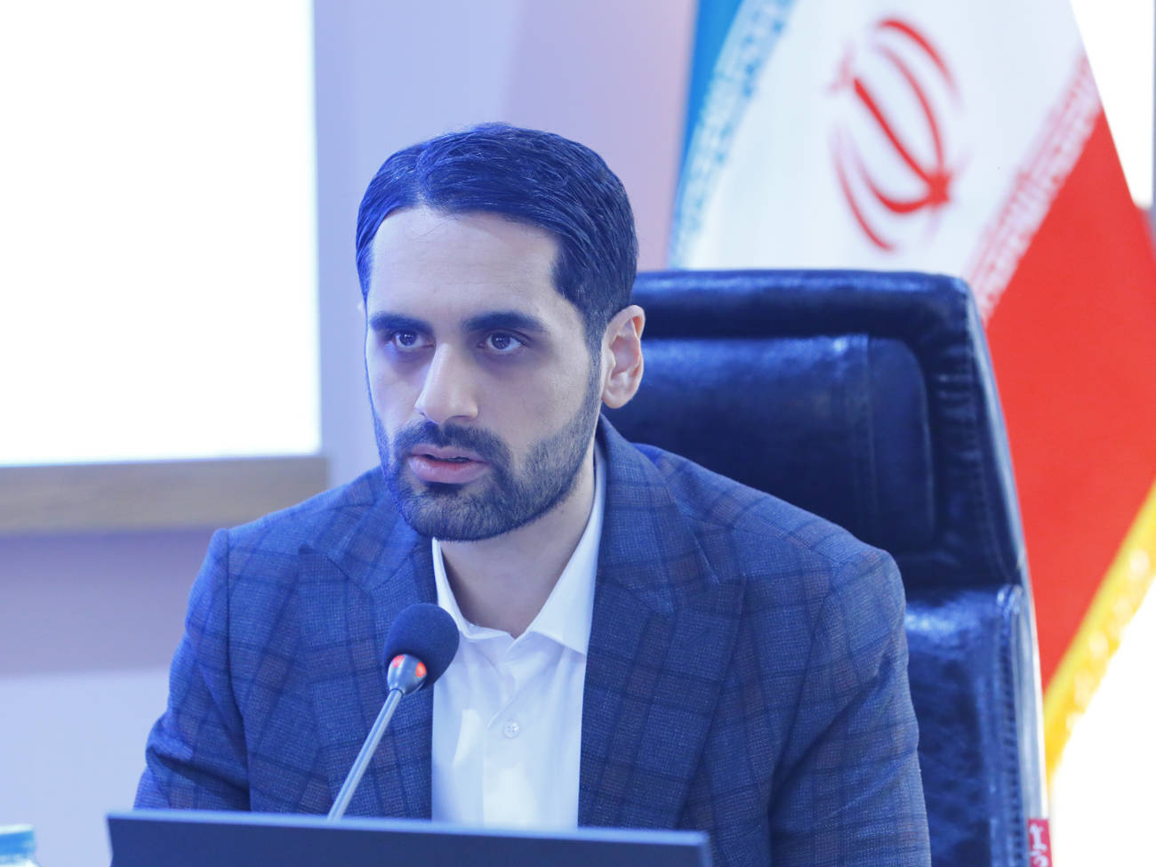 انجمن تولیدکنندگان برق استان قزوین رسماً آغاز به کار کردعکس کمکی شماره4