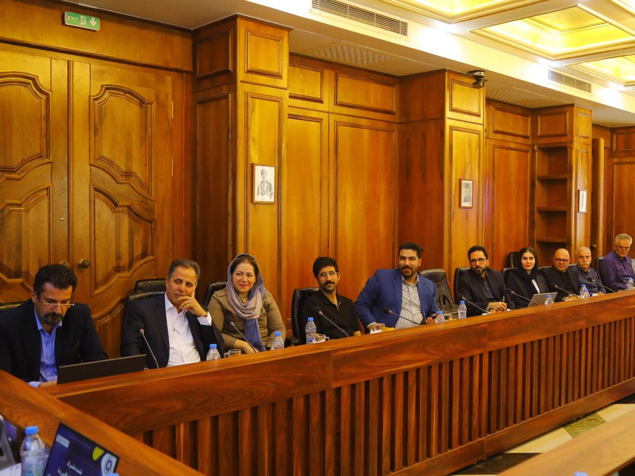 تأکید رئیس اتاق بازرگانی قزوین بر تقویت جایگاه انجمن‌های تخصصیعکس کمکی شماره2