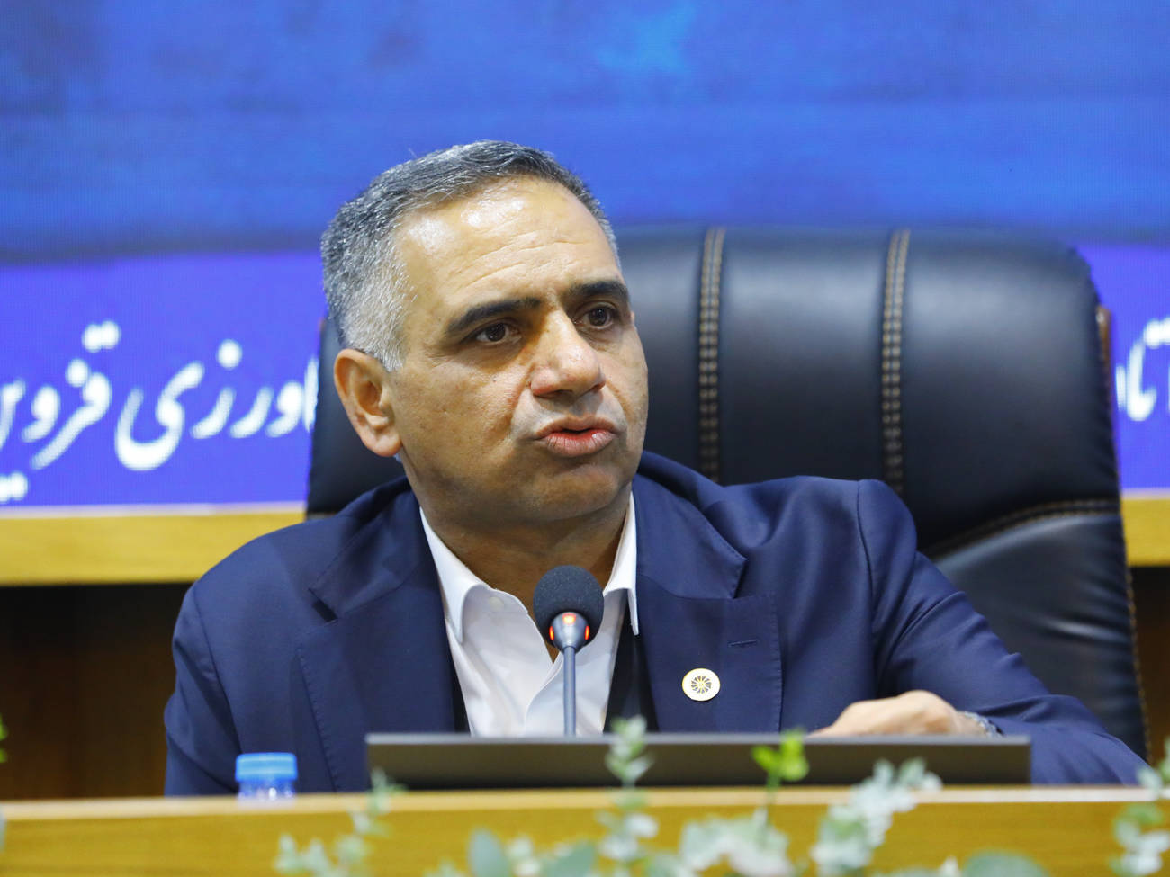 اولویت حضور در جلسات مهم اتاق بازرگانی با اعضای هیات مدیره انجمن ها و تشکل های زیرمجموعه است عکس کمکی شماره1