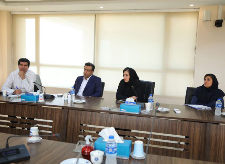 جلسه کارشناسی تهیه و تدوین طرح تسهیل تعهد ارزی واحدهای تولیدی روغن پایه تصفیه دوم در  اتاق بازرگانی تشکیل  شد .عکس کمکی شماره1