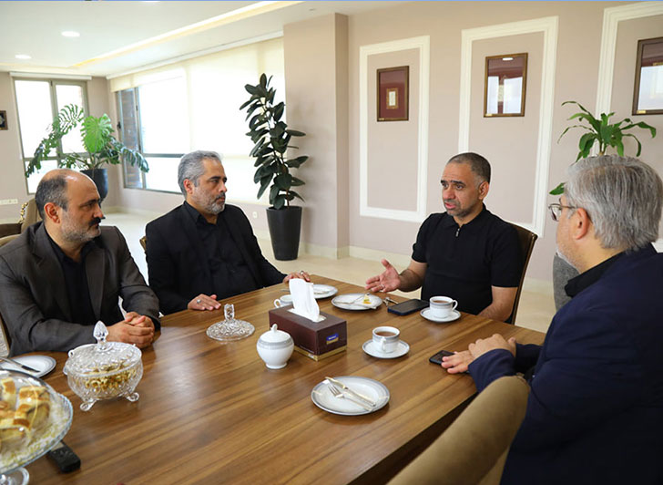 مدیرکل زندانهای استان قزوین با رئیس اتاق بازرگانی، صنایع، معادن و کشاورزی این استان دیدار و گفتگو کرد.